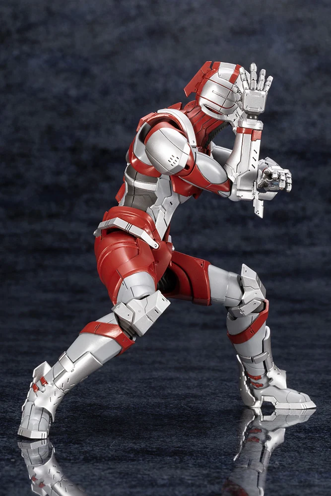 ULTRAMAN - Image 13